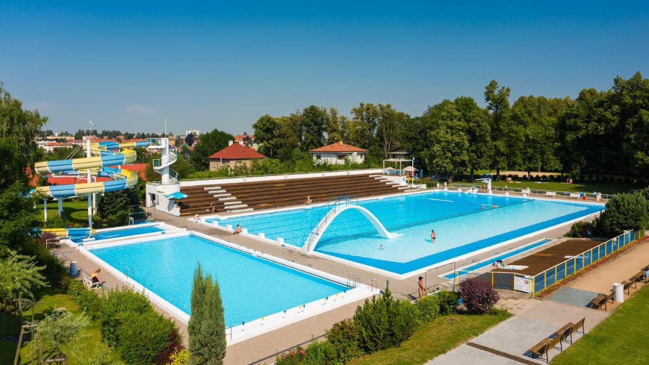Penzion V Podzamci Litomyšl Exteriör bild